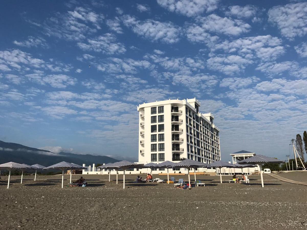 Hotel Paradise Beach Alakhadzi Exterior photo