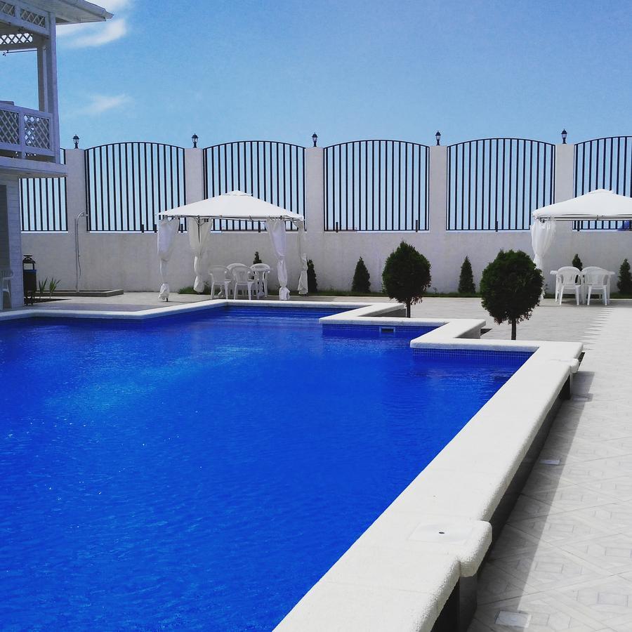 Hotel Paradise Beach Alakhadzi Exterior photo